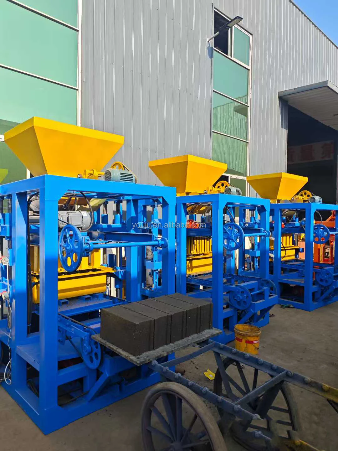 QTJ4-24 Concrete Hollow Block Making Machine | PLC Control - Image 3
