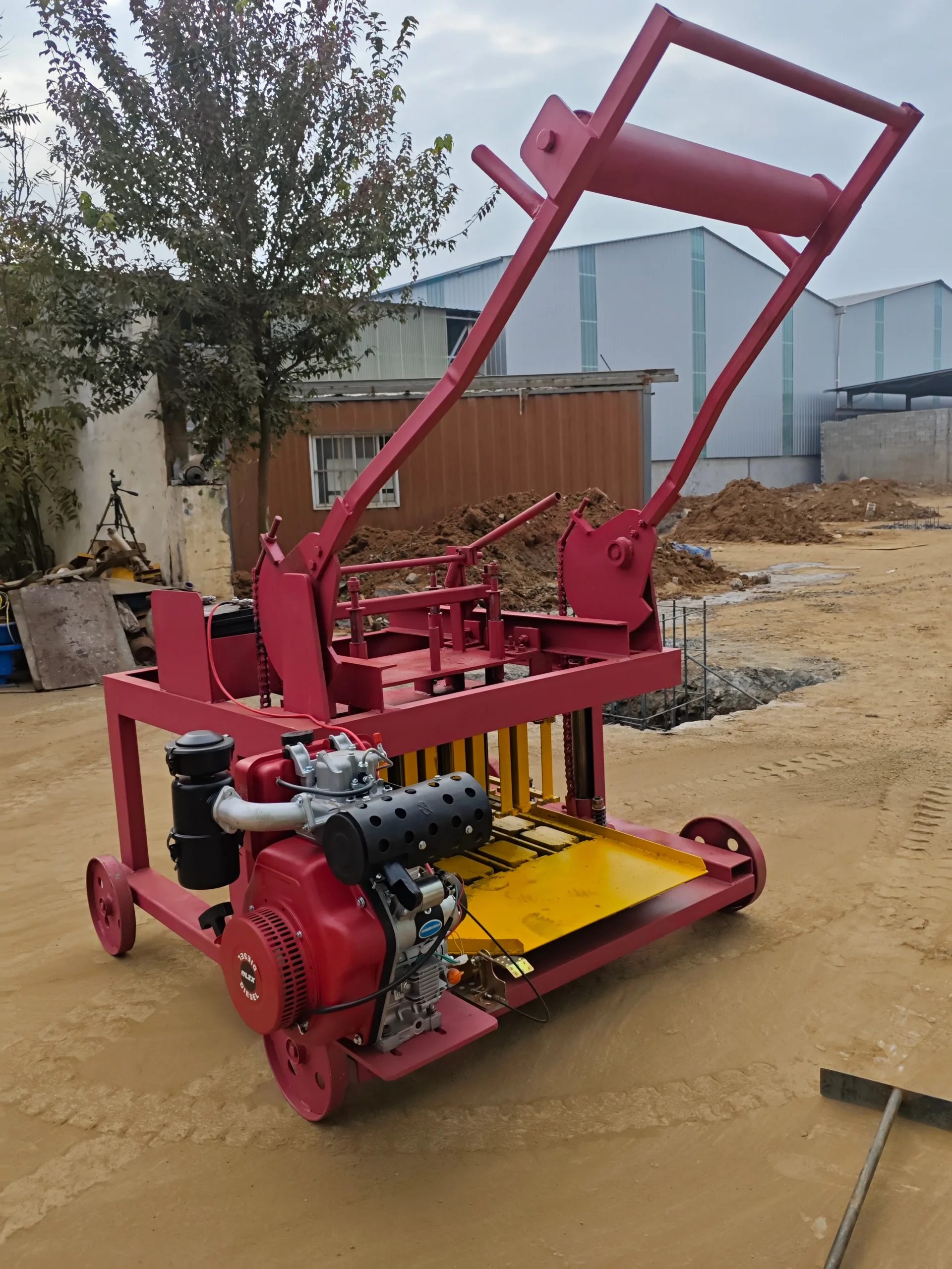 QMR4-45 Mobile Block Machine for Hollow Bricks – PLC Control - Image 4
