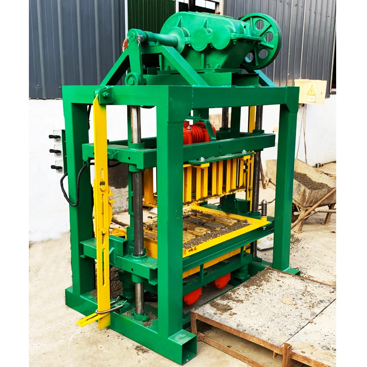 Cement Brick Making Machine QT4-40 Manual Block Production Line – PLC Control - Image 5