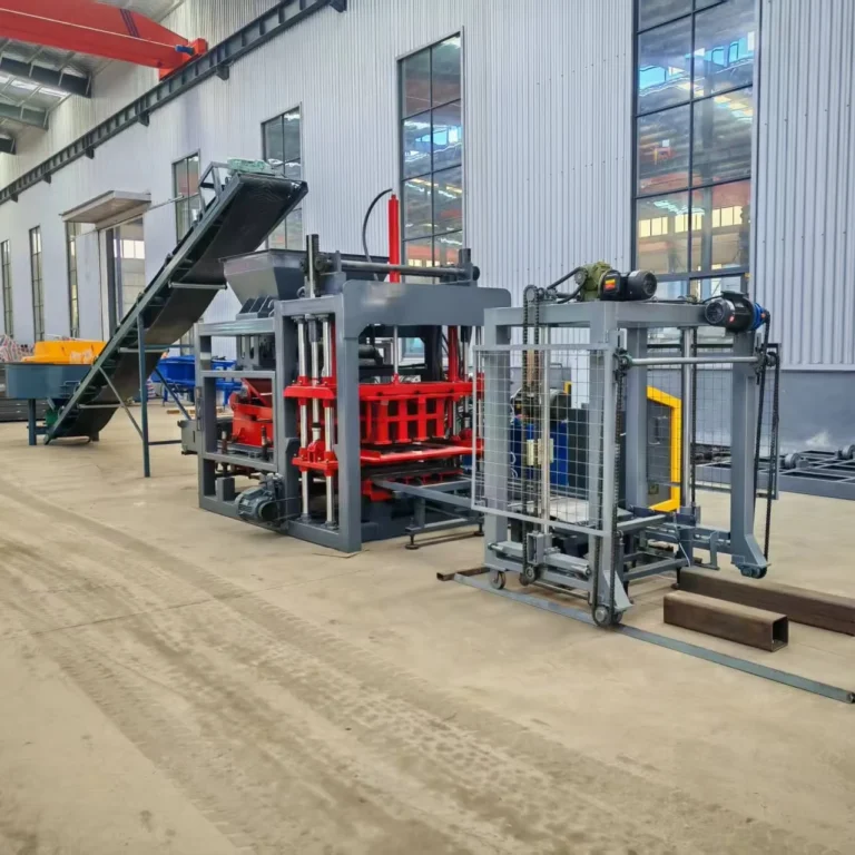 Jamaican qt Automatic Hydraulic Press Pavement Block Making Machine Vibration Motor Cement Customizable Hydraulic Pressure Mold