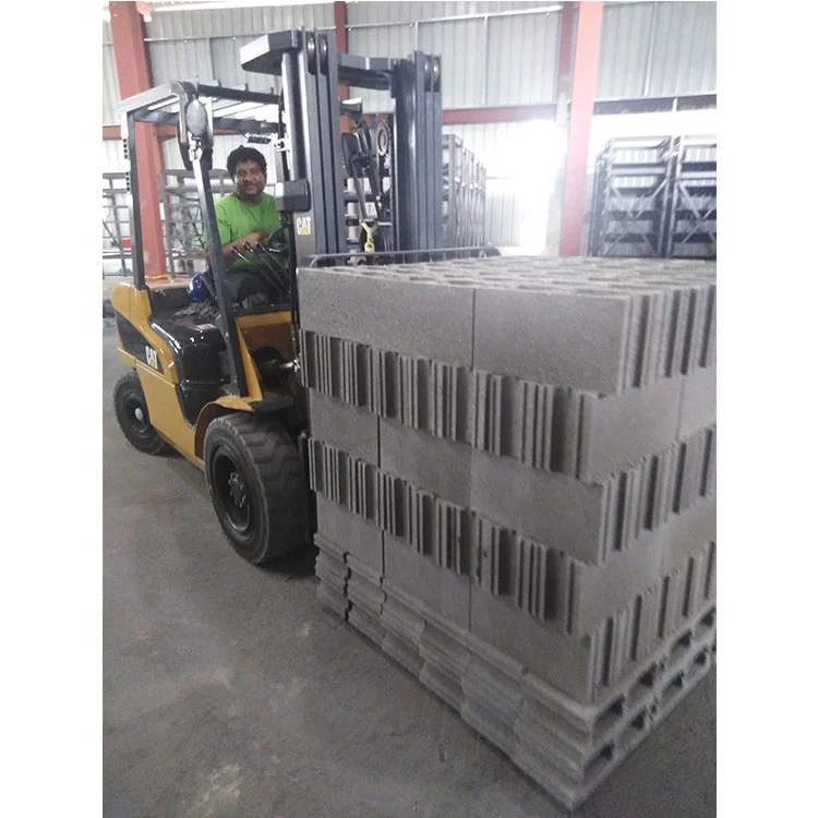 QT8-15 Brick Manufacturer Concrete Brick Block Making Machine – Automatic - Image 4