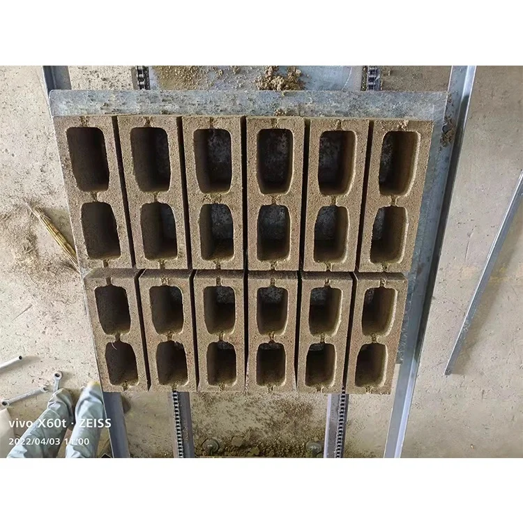 QT10-15 Automatic Block Machine | PLC Control - Image 4