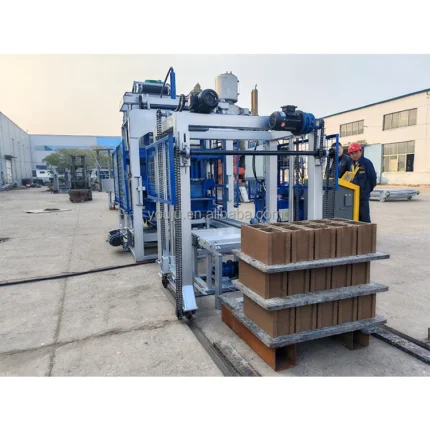 QT4-15 Block and Paver Making Machine