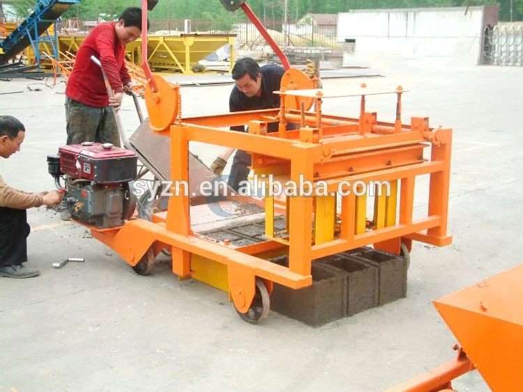 Hollow Block Making Machine QMR4-45 Mobile Concrete Diesel Engine Brick Production Line - Image 4