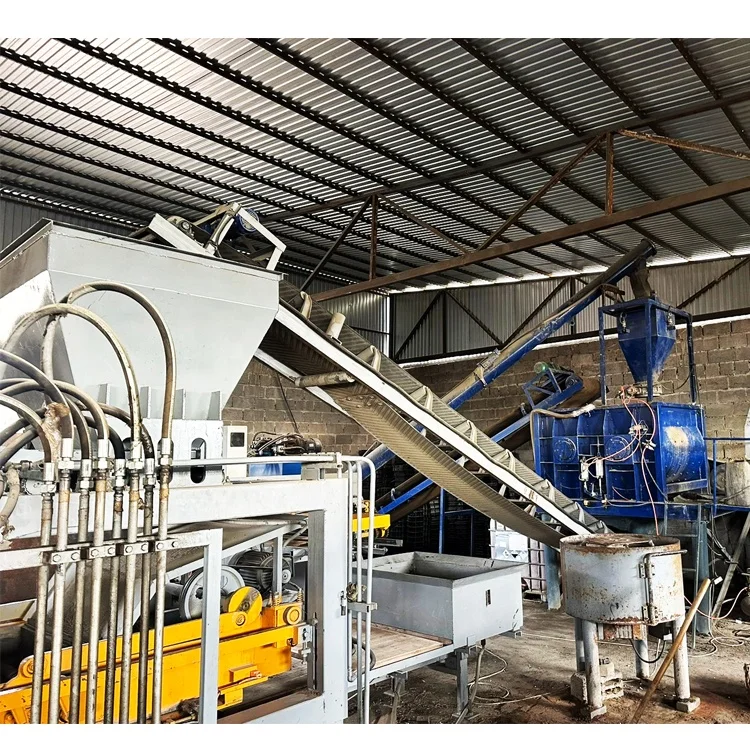 QT7-15 Automatic Concrete Block Making Machine | Intelligent - Image 3