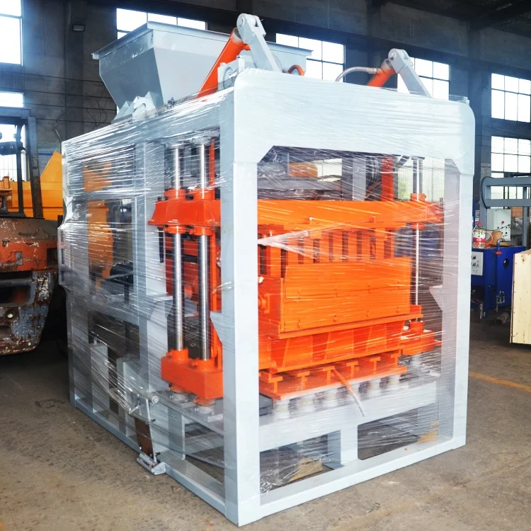 QT4-15 Automatic Concrete Block Machine – PLC Control for Hollow Block - Image 4