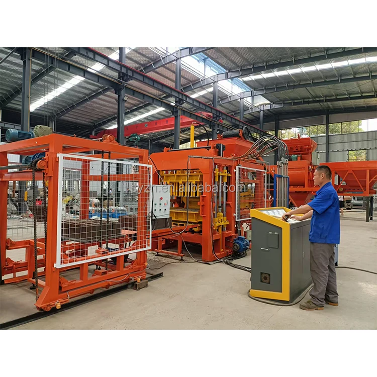 QT6-15 Concrete Block Machine with PLC Control – Automatic - Image 2