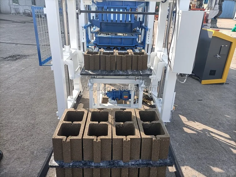 PLC Control QT4-18 Concrete Hollow Block Making Machine - Image 4